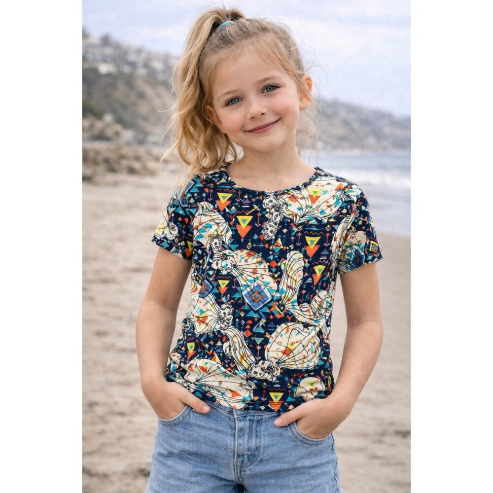 LuLaRoe Girls Size 6 Princess Geometric Print Top 95/5